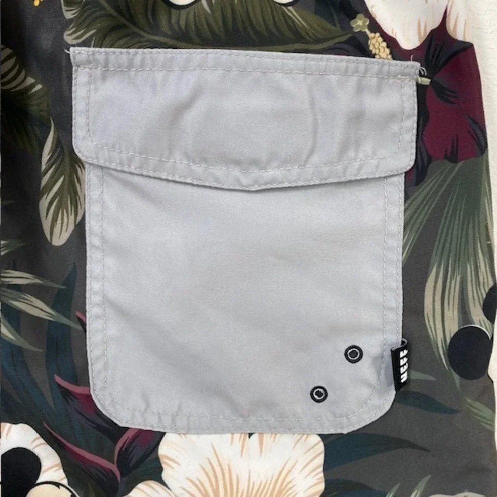 Neff‎ Disney Mickey Mouse Floral Swim Trunks Shorts Gray S
